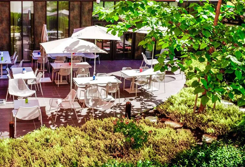 Suite Novotel Reims Centre in Reims
