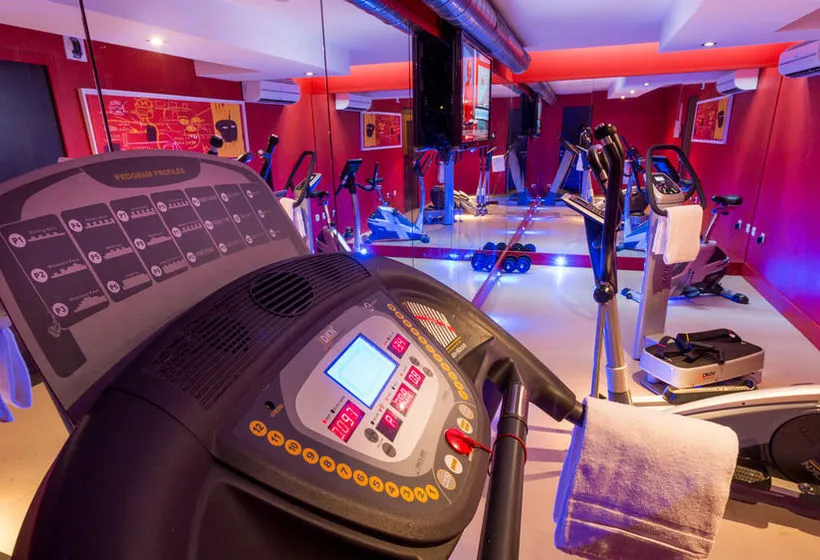 Hotel Hipark Grenoble - Gallery Image 4