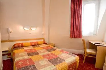 Hotel Helvetia - Gallery Image 9