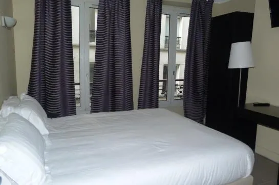 Hotel Du Jura   París