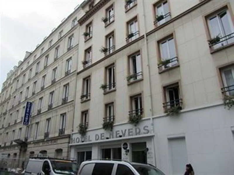 Hotel De Nevers  París