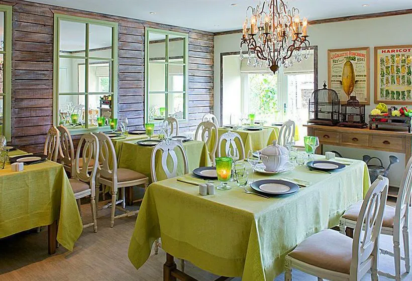 Hotel Des Ormes - Gallery Image 3