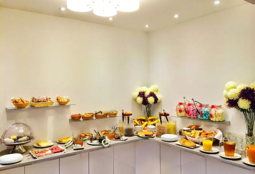 Hotel Le Miredames in Castres