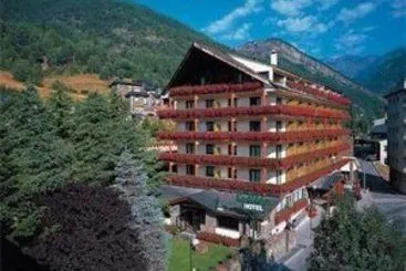 Hotel Rutllan