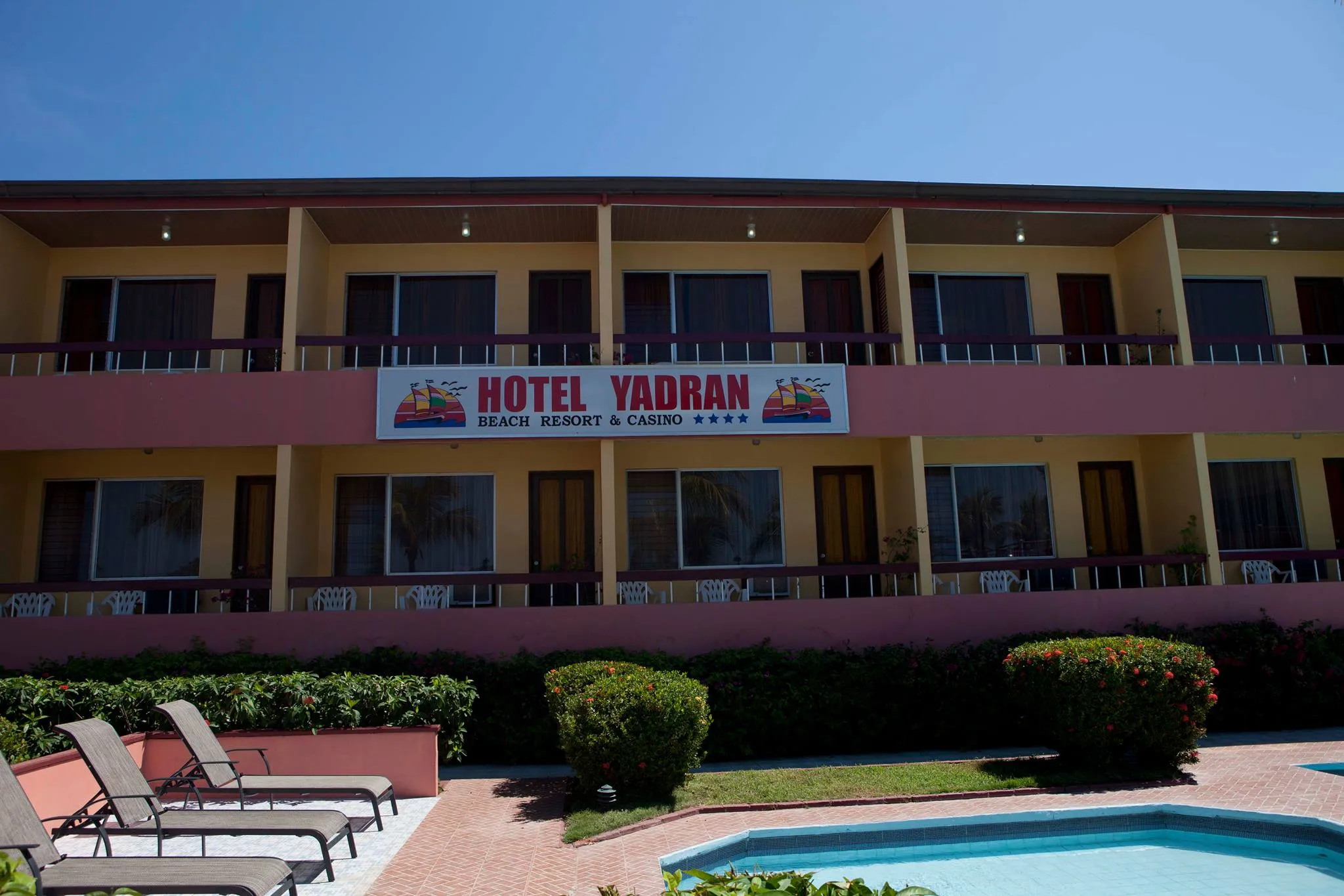 Hotel Yadran