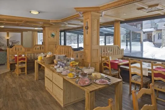 Hotel Matterhornblick, - Gallery Image 5
