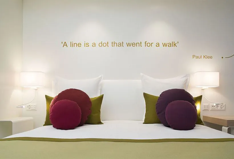 Hotel The Passage - Gallery Image 5