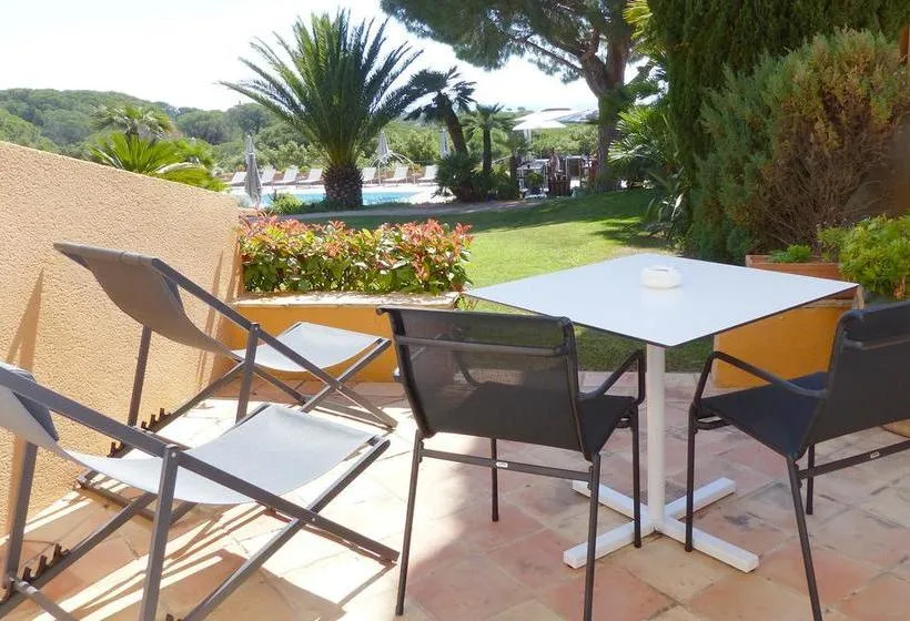 Hotel Les Bouis - Gallery Image 1