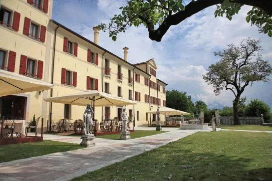 Hotel Villa Carpenada - Gallery Image 1