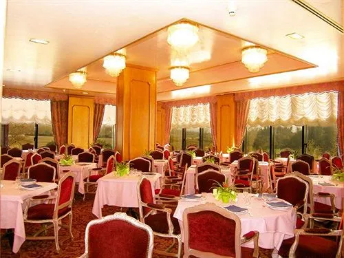 Hotel Russott - Gallery Image 7