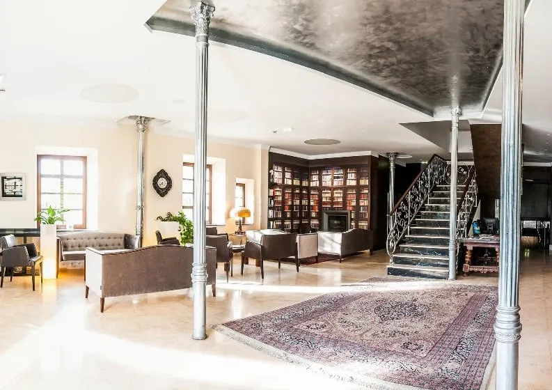 Hotel Granda - Gallery Image 3