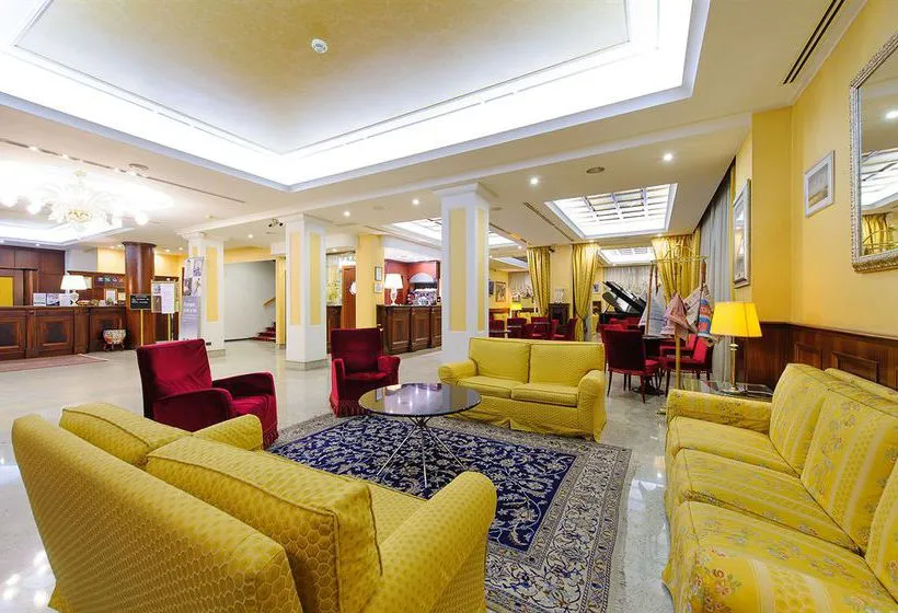 Hotel Admiral Palace - Gallery Image 4