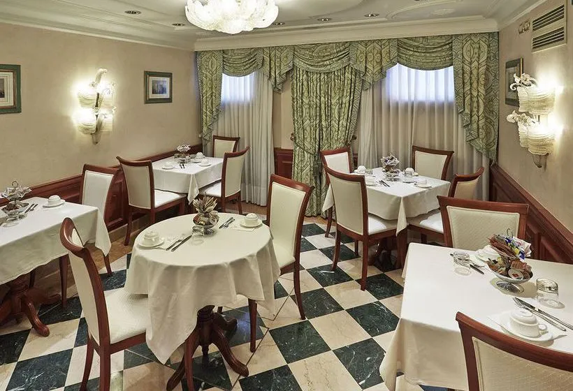 Hotel Antiche Figure - Gallery Image 7