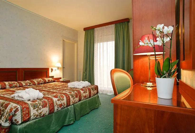 Hotel Hortensis - Gallery Image 2