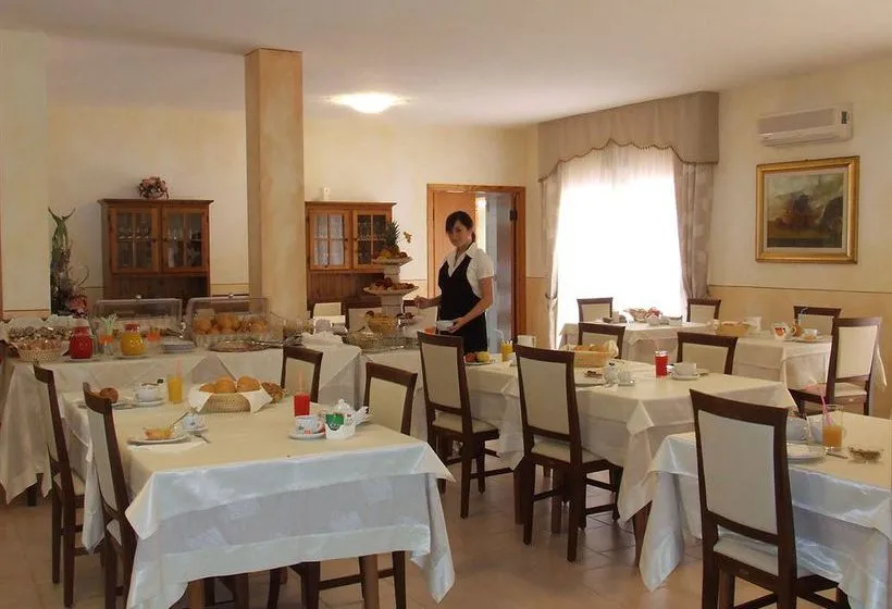 Hotel Gabbiano à Isola Rossa