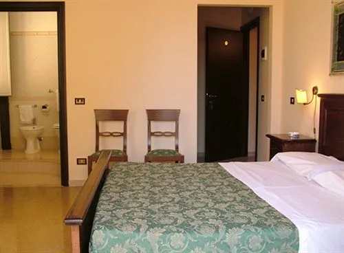 hotel-del-centro-25.webp