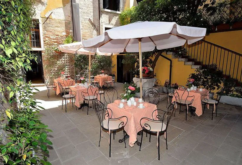 Hotel Locanda La Corte  Venecia