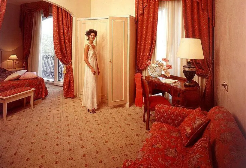 Hotel De Londres  Rímini