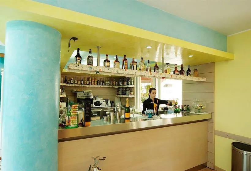 Hotel Del Corso - Gallery Image 3