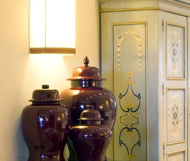National Hotel - Gallery Image 9