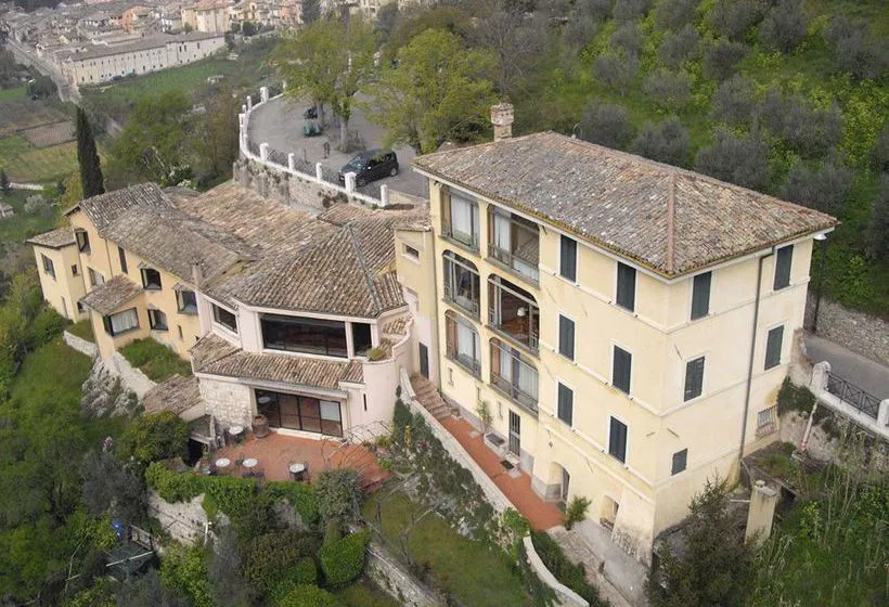 Hotel Gattapone  Cerreto di Spoleto