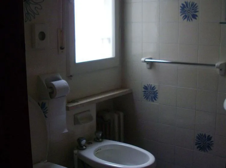 Hotel Jolie - Gallery Image 7