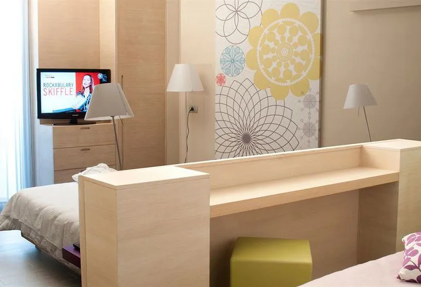 Hotel Patrizia - Gallery Image 1