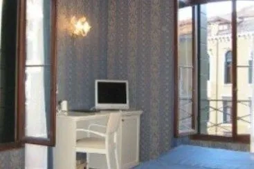 Bed and Breakfast Art Blue  - Gallery Image 3