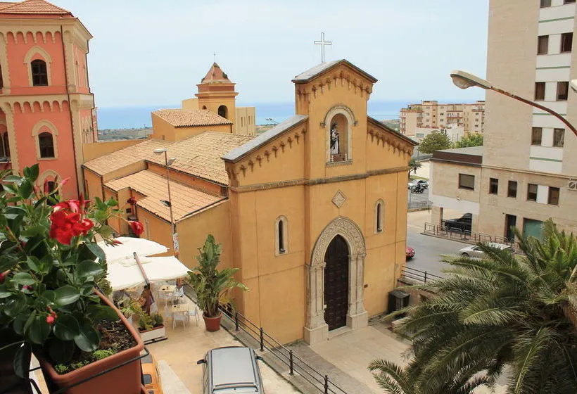 Hotel La Dolce Vita  - Gallery Image 3