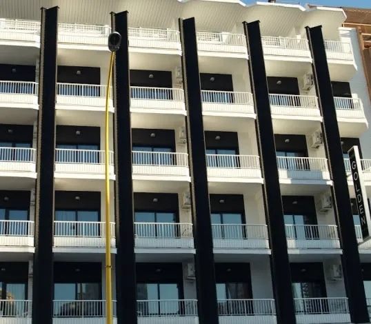 hotel-golden-15.webp