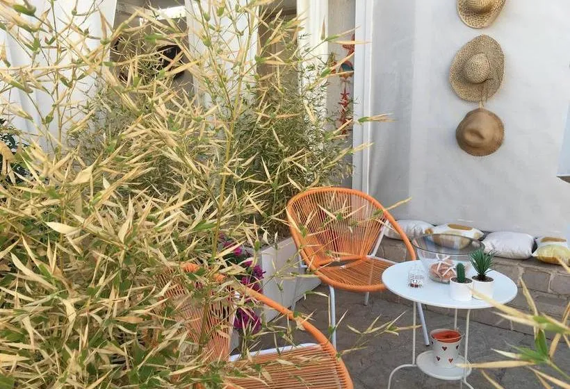 Bed and Breakfast Carone Suitecharme&amp;pool - Gallery Image 1