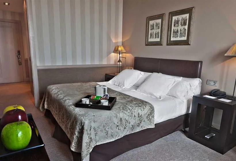 Hotel Duquesa De Cardona - Gallery Image 7