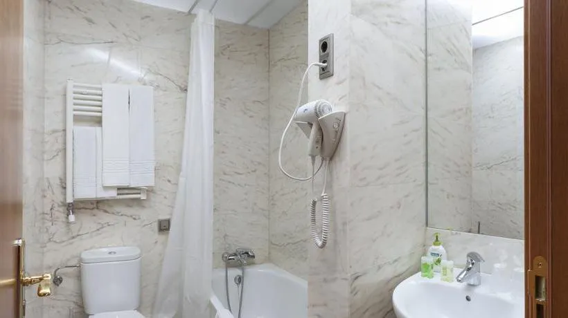 hotel-alba-barcelona-15.webp
