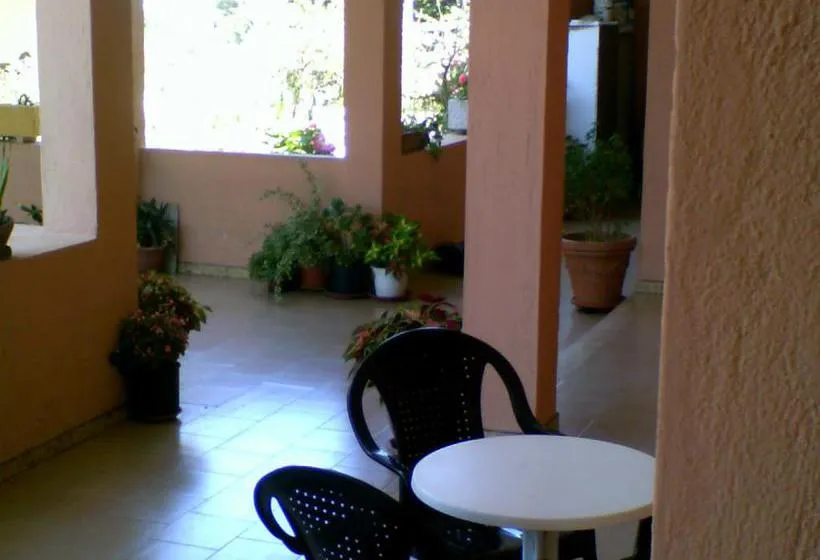 Hotel La Vela - Gallery Image 5
