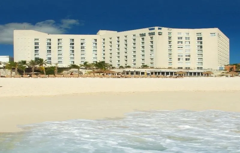 Hotel Royal Sunset Beach Resort - Gallery Image 7