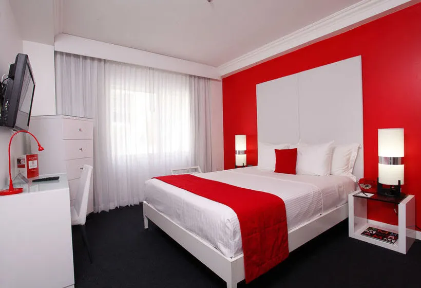 Red South Beach Hotel  - Gallery Image 4