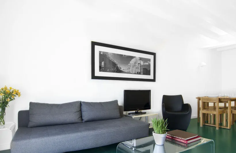 Whotells Raval - Gallery Image 5