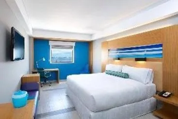 hotel-aloft-cancun-17.webp