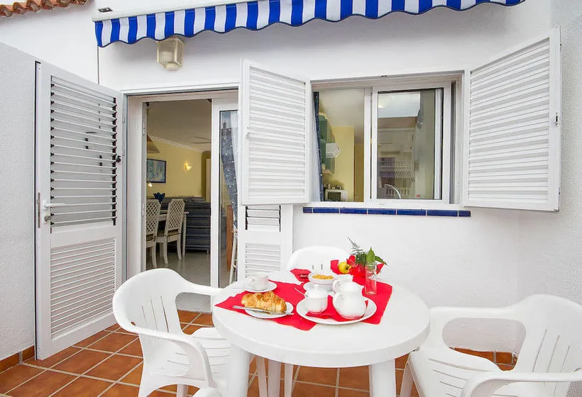 Ona Los Claveles in Los Cristianos