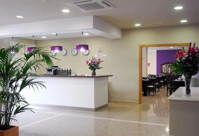 Hotel Moremar - Gallery Image 9