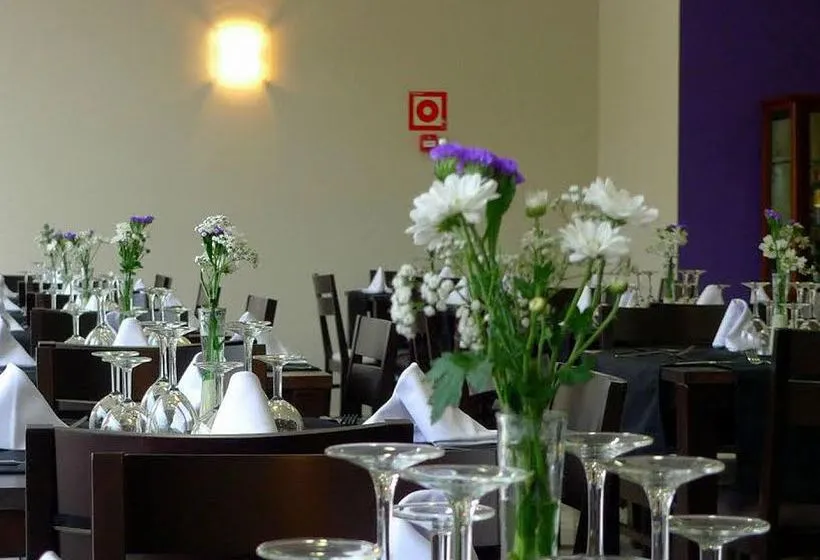 Hotel Moremar - Gallery Image 5