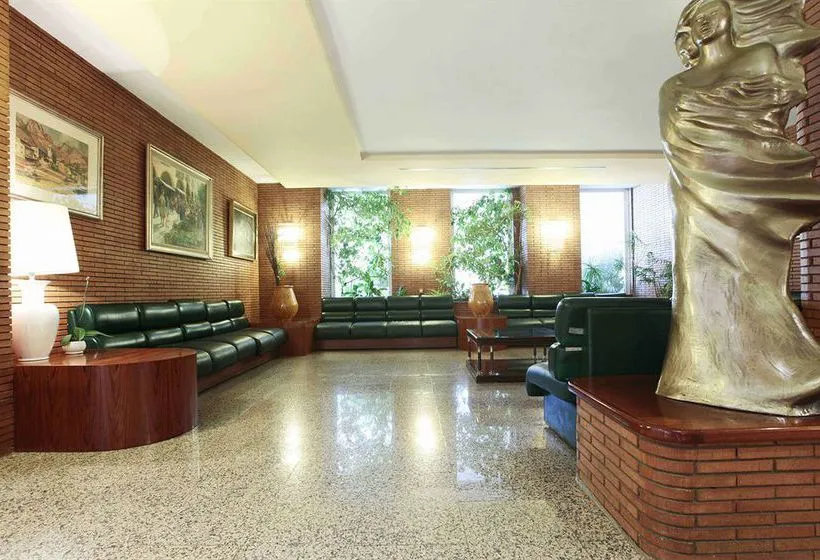 Hotel Prestige Sant Marc - Gallery Image 8