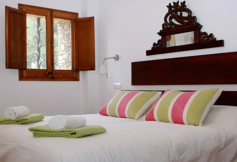 Hotel Mas Ribas - Gallery Image 1