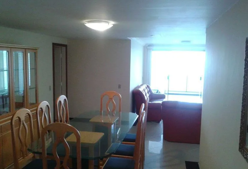 guarapari-praia-18.webp