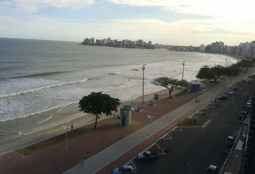 guarapari-praia-19.webp