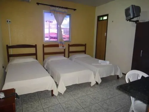 Hotel Monólitos