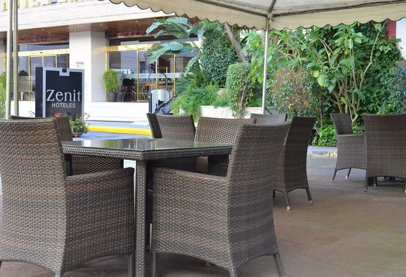 Hotel Zenit Sevilla - Gallery Image 2