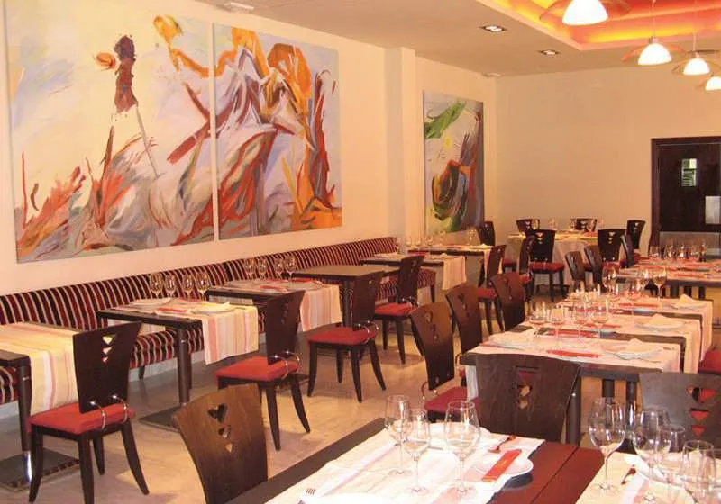 Apartamentos Lux Sevilla 2