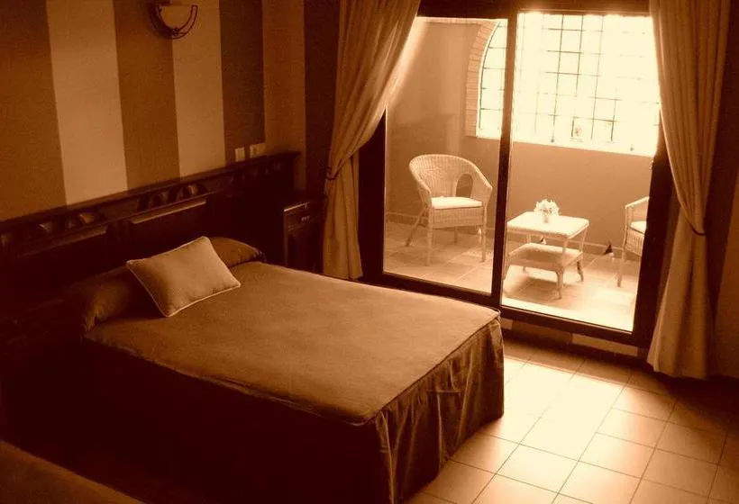 Hotel El Cruce in San Jose de la Rinconada