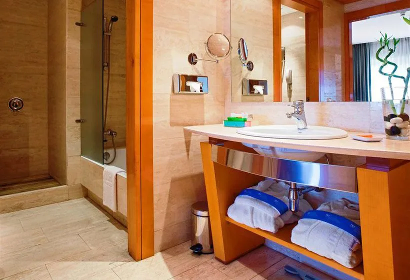 Hotel Nh Madrid Ventas - Gallery Image 9